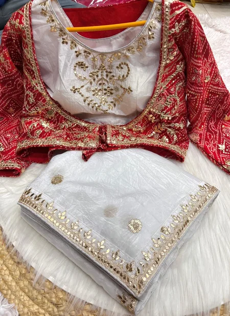 Laxmi Gold Crush Designer Party Wear Saree Wholesale Market In Surat
